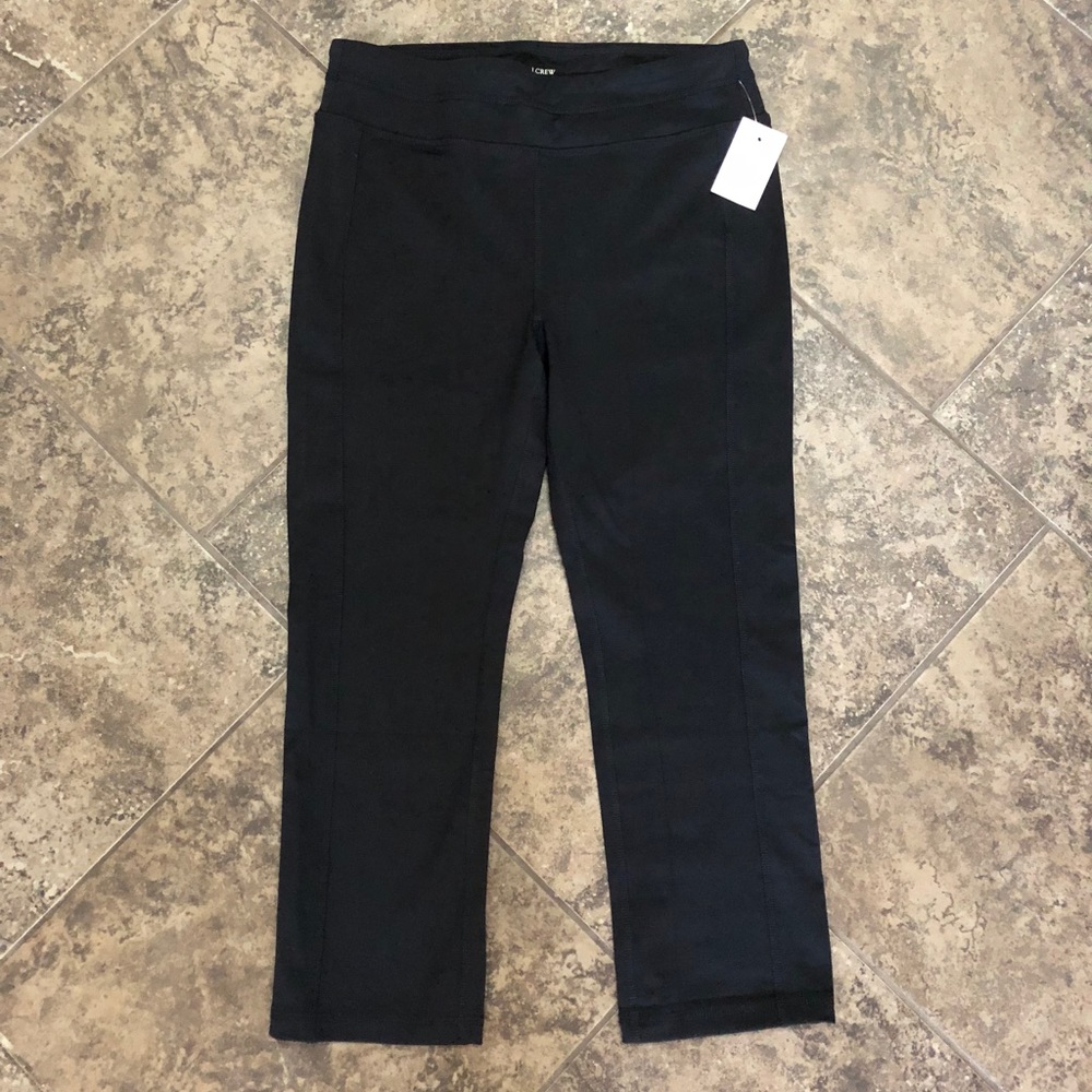 ❌SOLD❌ J.CREW BLACK CAPRI LEGGINGS w BLACK STRIPE